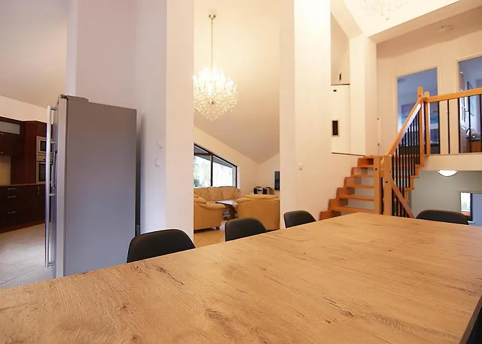 Dom Przy Lini Brzegowej Jezioraka Iława